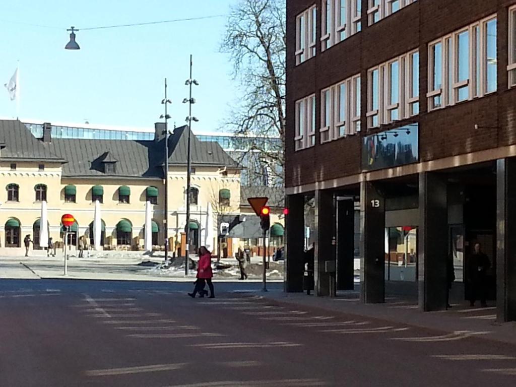 Vandrarhem Uppsala Centralstation מראה חיצוני תמונה